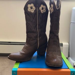 Candies cowboy boots